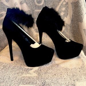 WOWZA Black Sexy Pumps